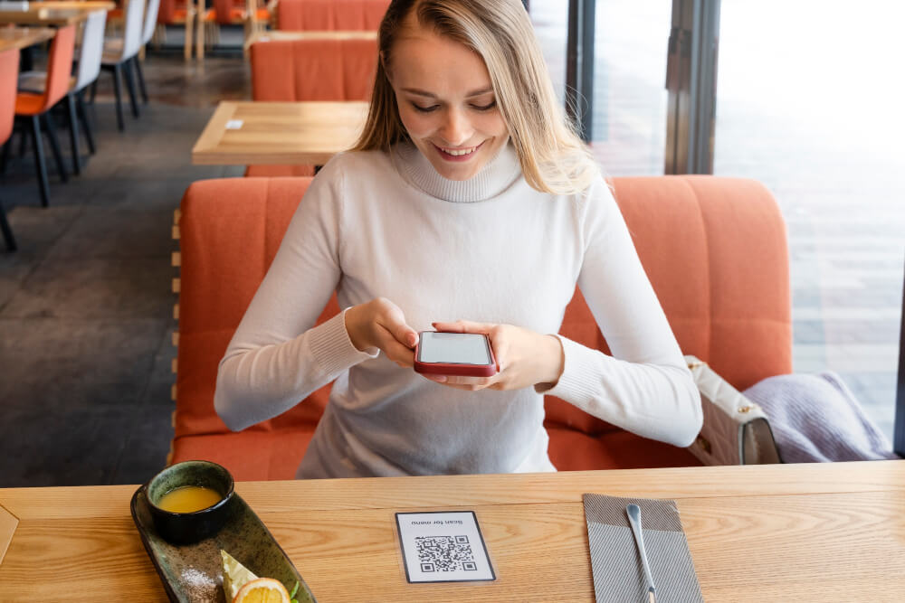 QR Kod Menü Nasıl Yapılır? Restoran ve Kafeler İçin Kolay Kurulum Rehberi